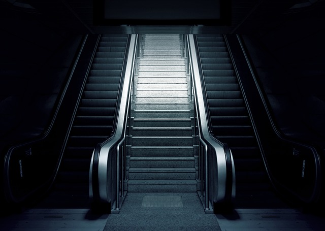 Singapore Metro: Information, Operating Hours, and Fares