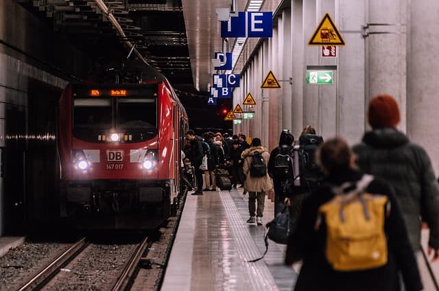 5 Metro Systems Around the World You Must Visit